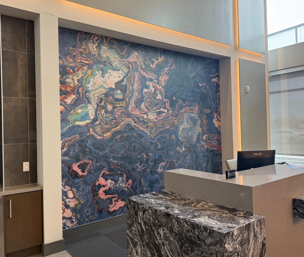 Receptionist Desk Wallpaper